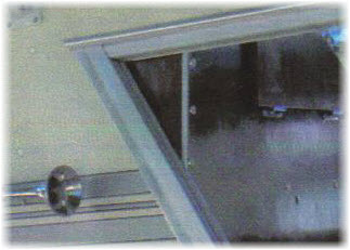 Tri-Hull Boat